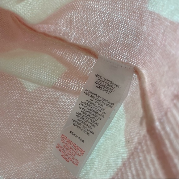 Scott & Scott London 100% cashmere pink and white checkered sweater medium - Picture 4 of 5